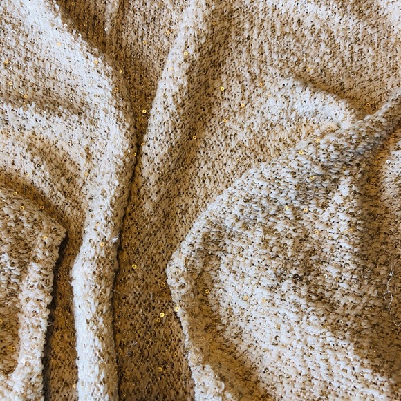 Sequence poncho - Picture 3 of 4